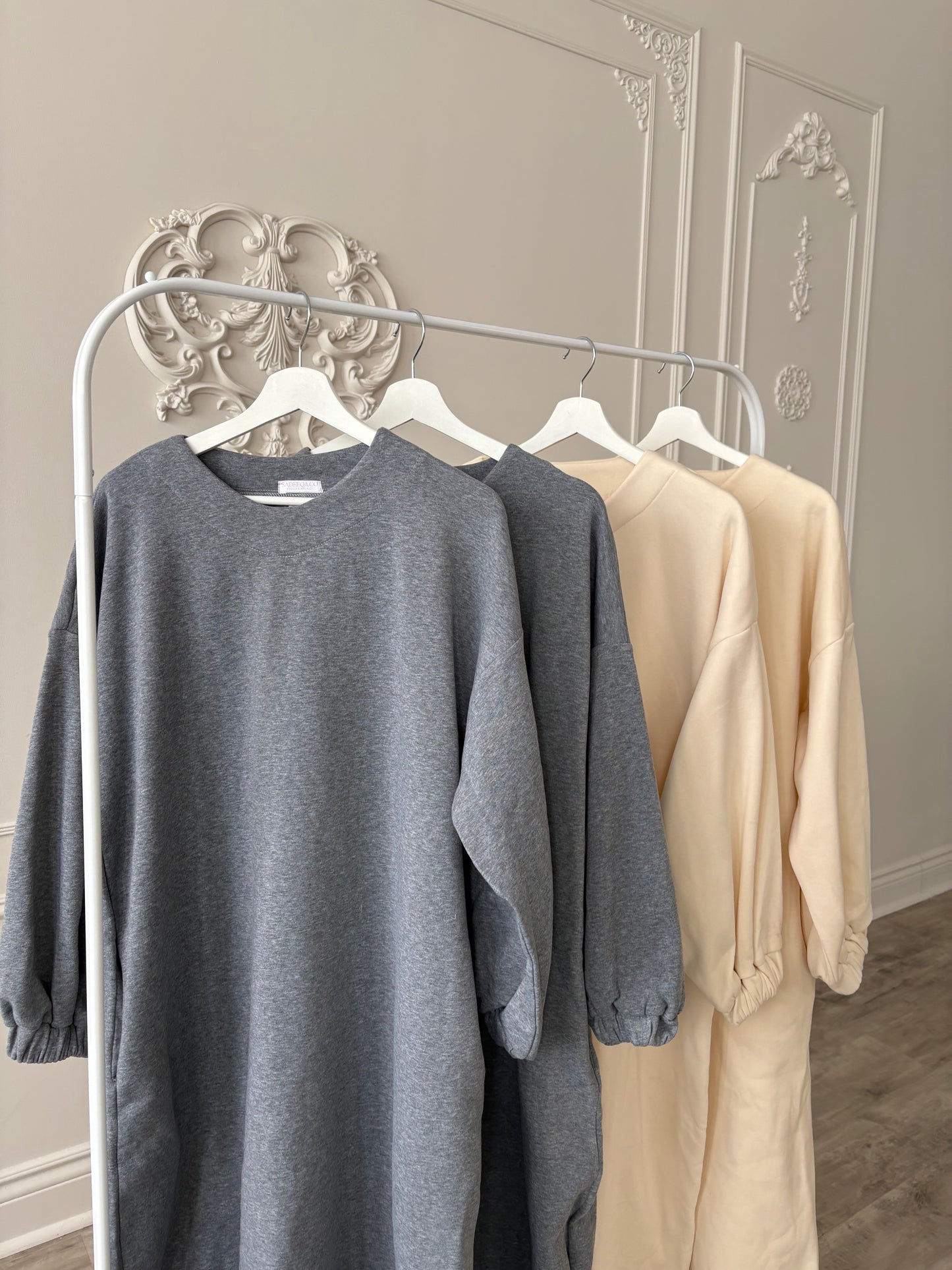 Hoodie Abaya with open sleeve grey